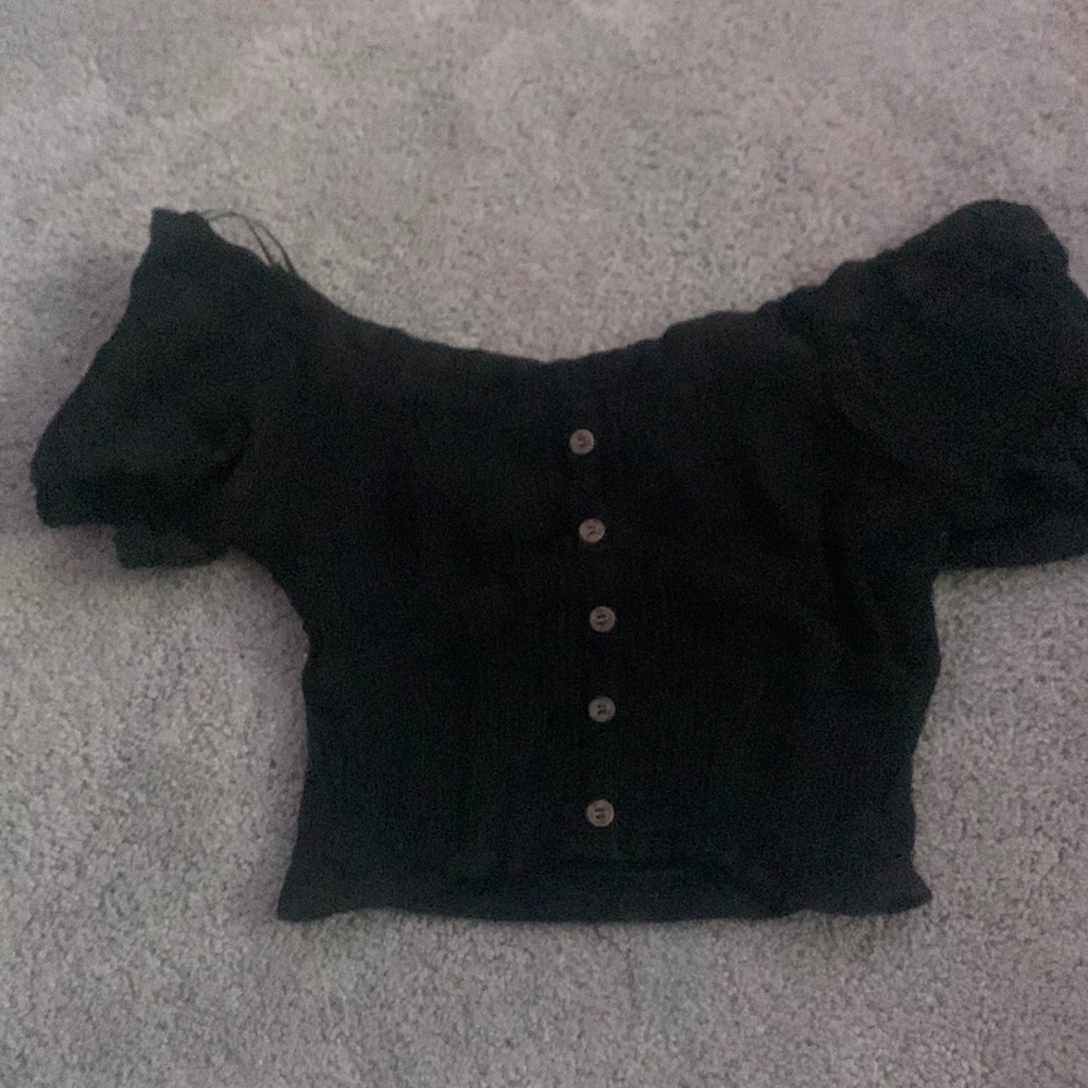 Black crop top